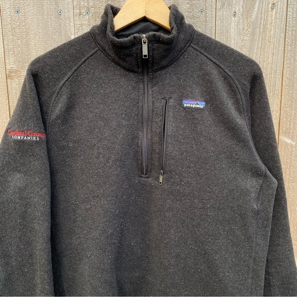 2016 Patagonia Half Zip Thermal Pull Over Quality Outdoor Wear Essential